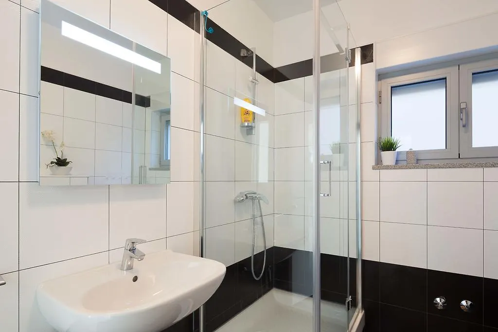 Villa Kalmar - Heated Pool And Spectacular Sea View Crikvenica
