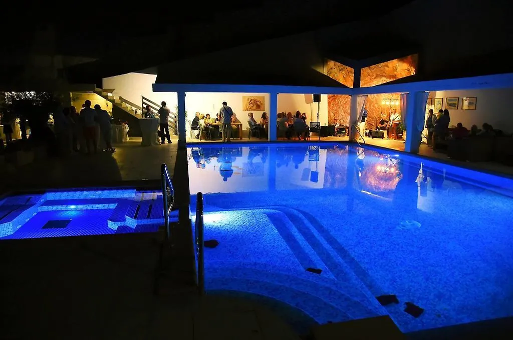 Villa Kalmar - Heated Pool And Spectacular Sea View  Crikvenica